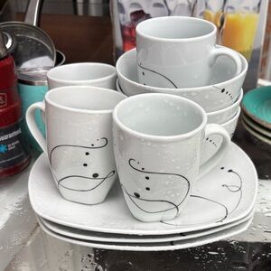 Elegant White and Black Swirl Dinnerware Set